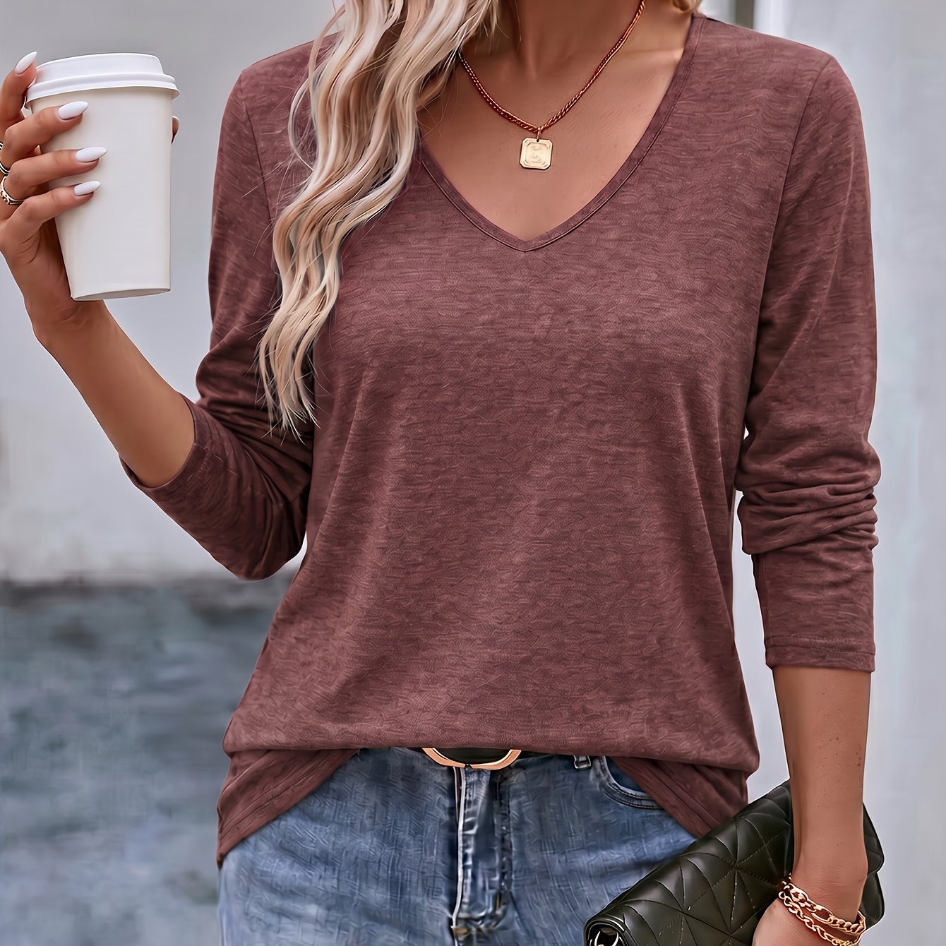 TEMU T-shirt à col en V pour femmes, manches longues, haut de printemps et automne, sous-vêtement de base d'hiver, haut à , style