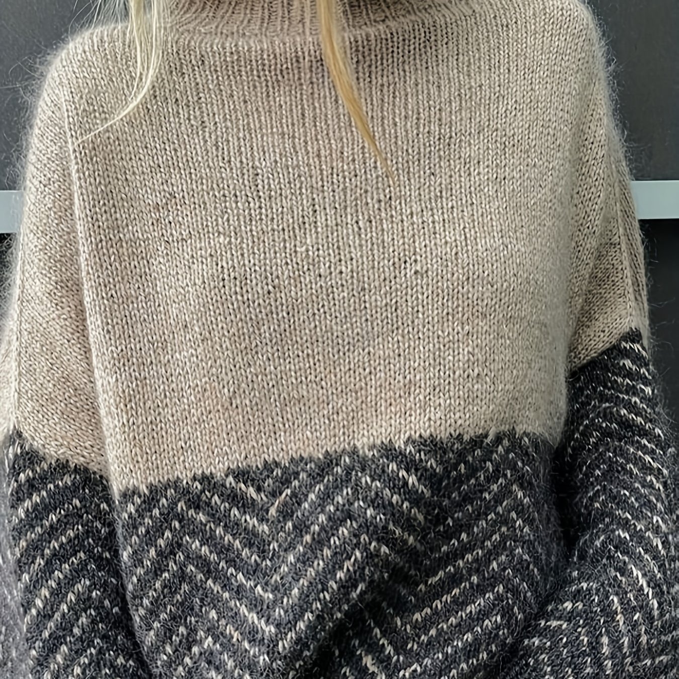 TEMU Women's Herringbone Sweater - Oversized Loose Fit Round Neck Pullover With Mock Neck Suitable For Fall/winter, Warm Color Block Sweater