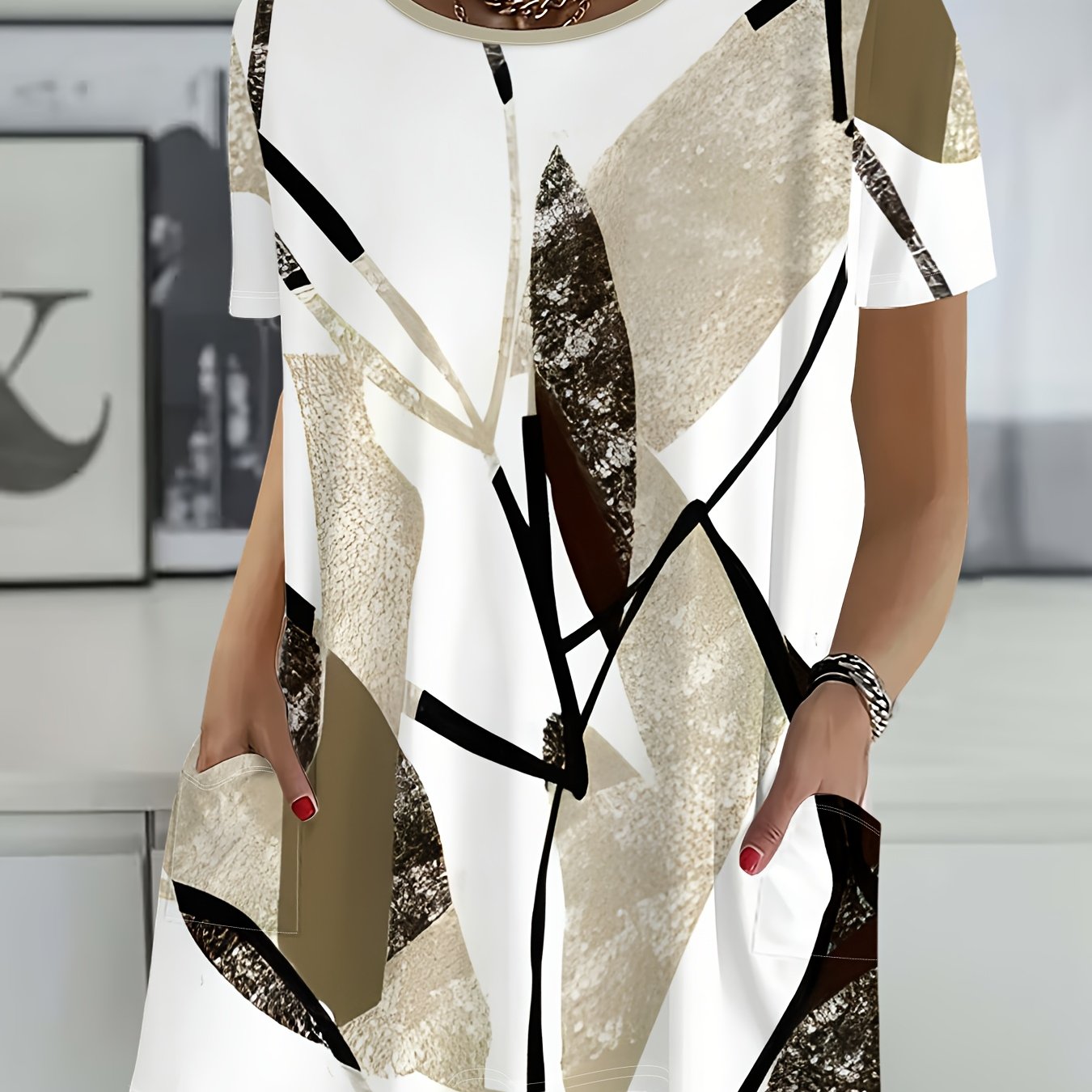 TEMU Line Geometric Commuter T-shirt, Loose Plus Size Round Neck Casual Top