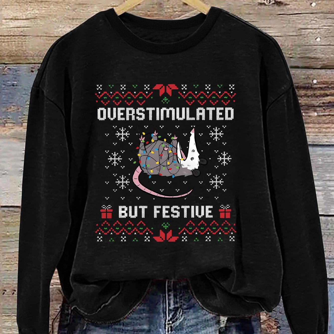 TEMU Une sweat-shirt graphique de Noël sur le thème du opossum, et , parfaite pour un look décontracté pendant d'hiver et d'automne, conçue .