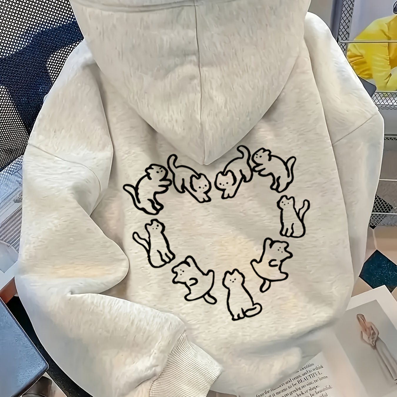 TEMU Women's Cute Kitten Heart Print Hooded Sweatshirt - Kitten Face Pocket Sweater, Cozy Long Sleeve Pullover, Machine Washable Casual Sweaters For