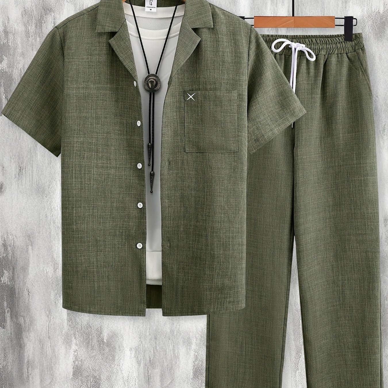 Men's Suit Set: Solid Color Shirt With Single Breast Pocket, Iron-on Print Short Sleeve Button- Shirt And Drawstring Slant Pocket Pants Casual Two-piece