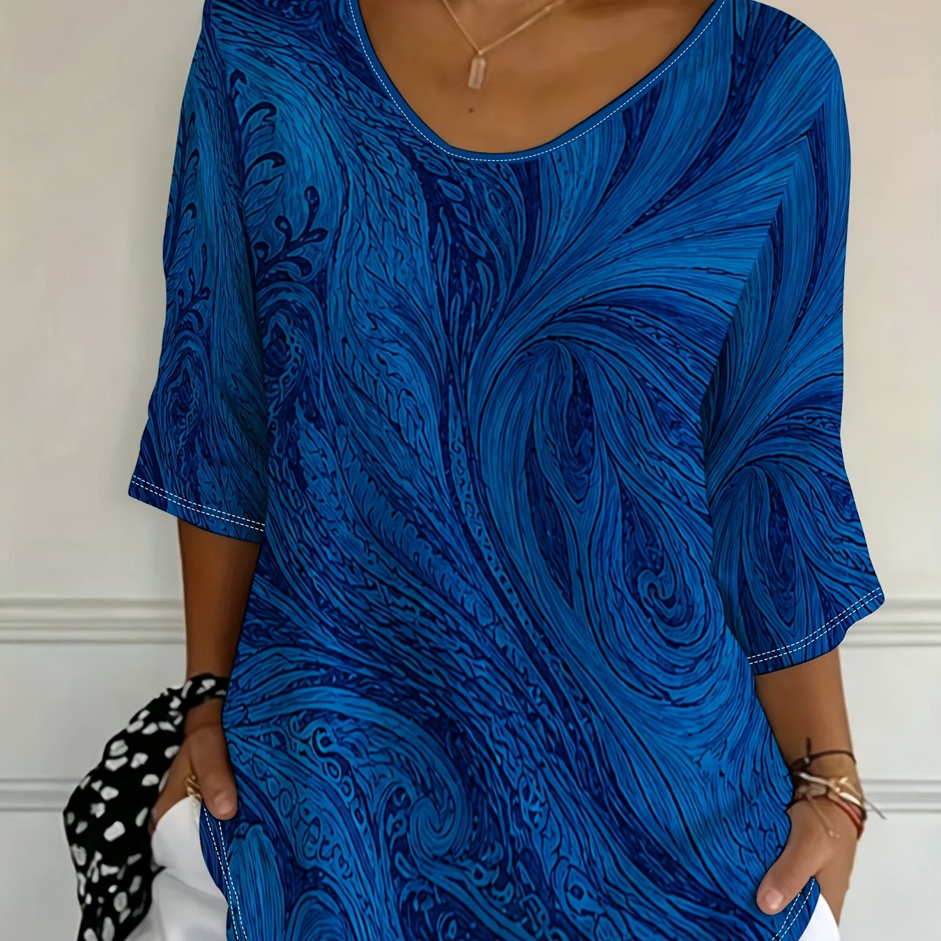 TEMU Plus Size - [printed Design-not Textured] Plus Size Women's Top, Exquisite Seamless Pattern, Flowing Silhouette, Decorative Plant Inspiration,