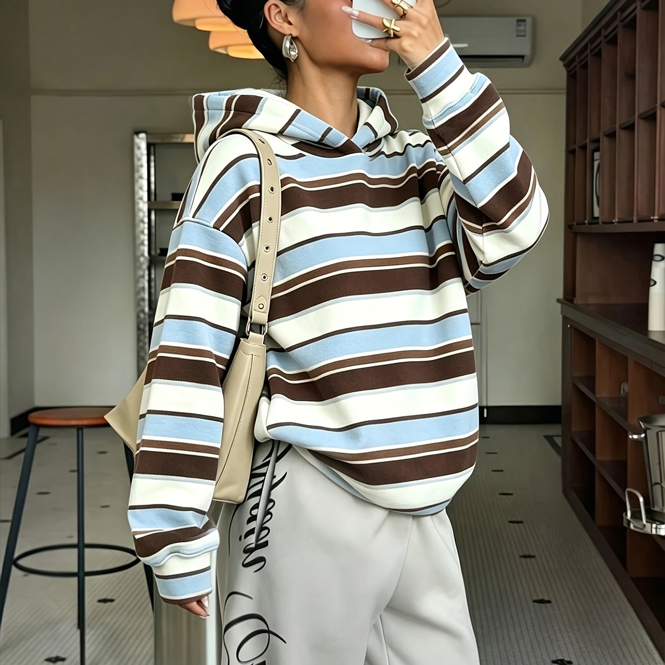 TEMU Sweat à capuche pour femme automne/hiver, coupe décontractée, dissimule les de la silhouette pour un look, à capuche, coupe-vent et chaud,