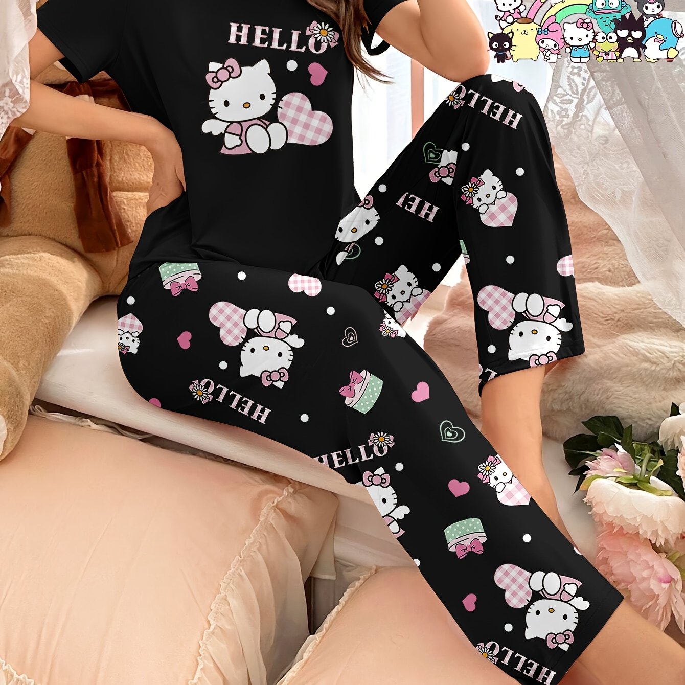 TEMU Conjunto de pijamas Sanrio Hello Kitty con estampado y amor, camiseta de cuello de manga corta y pantalones con cinturón elástico, Ropa casual para mujer