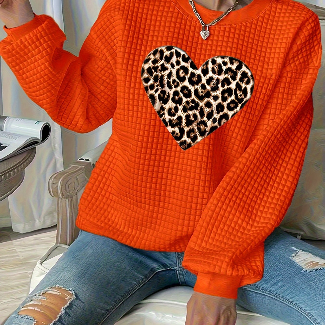 TEMU Plus Size Leopard Heart Print Pullover Sweatshirt, Casual Long Sleeve Crew Neck Sweatshirt For Fall & Spring, Women's Plus Size Clothing