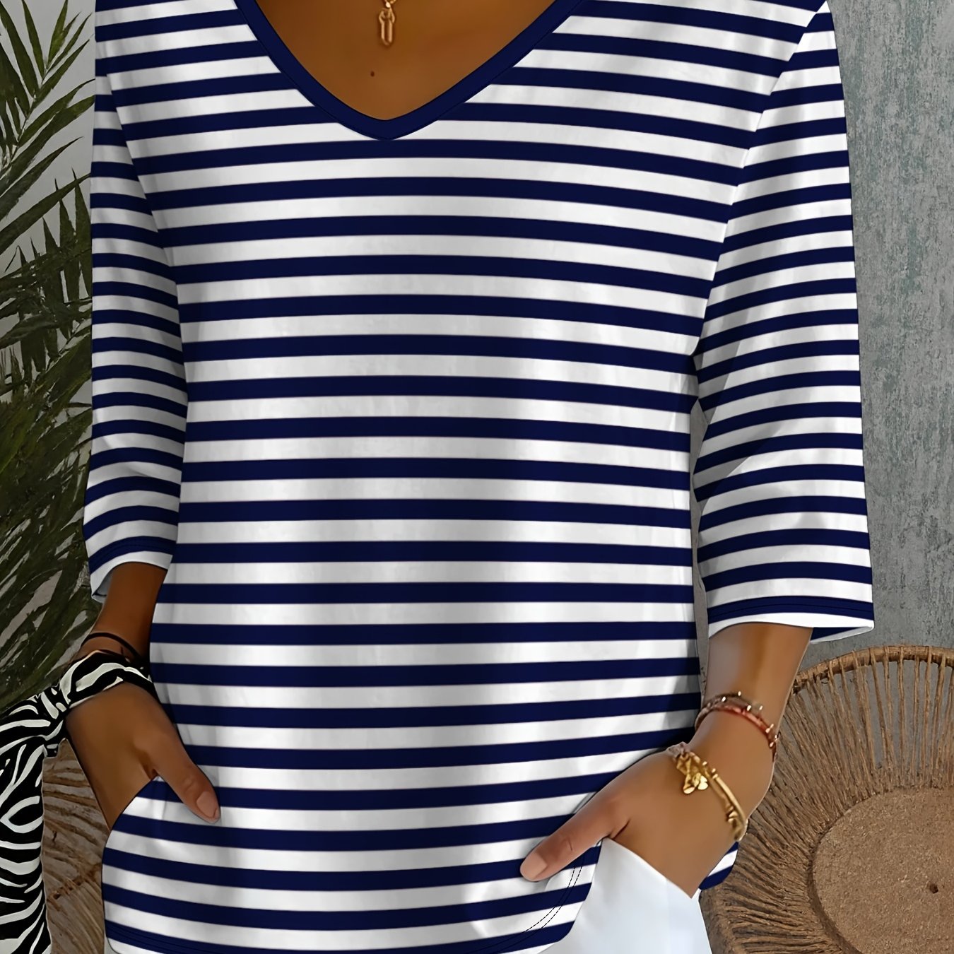 TEMU New European & Women's V-neck Three-quarter Sleeve Top, Loose, Soft And Figure-flattering, Suitable For Spring, Autumn And , A Versatile For