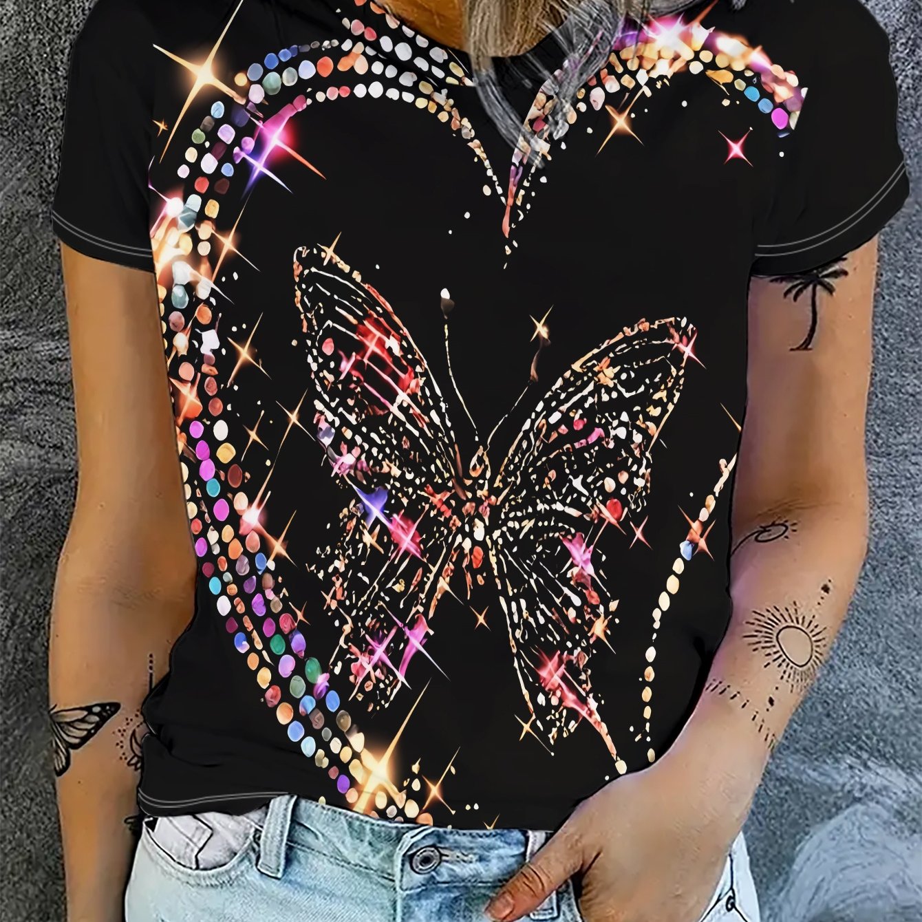 TEMU Printed Design, Not Actual Texture. New Women's Short-sleeve T-shirt With Fashionable Heart-shaped Rhinestone AppliquÃ©. Regular Fit, Versatile