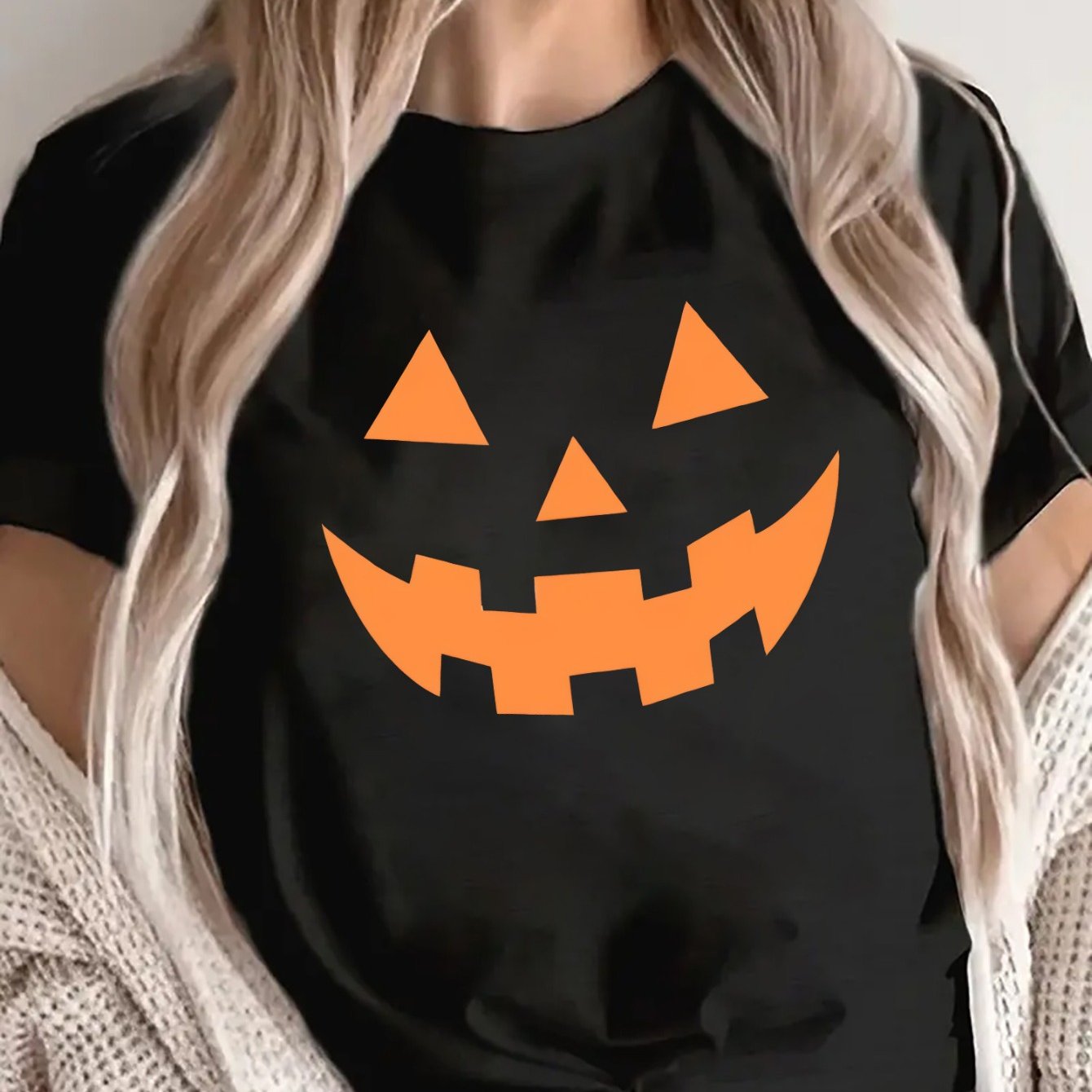 TEMU Polyester Short Sleeve T-shirt With Orange Pumpkin For Halloween Parties, Lightweight And Durable, Perfect For Casual Wear At Home Or Restaurant