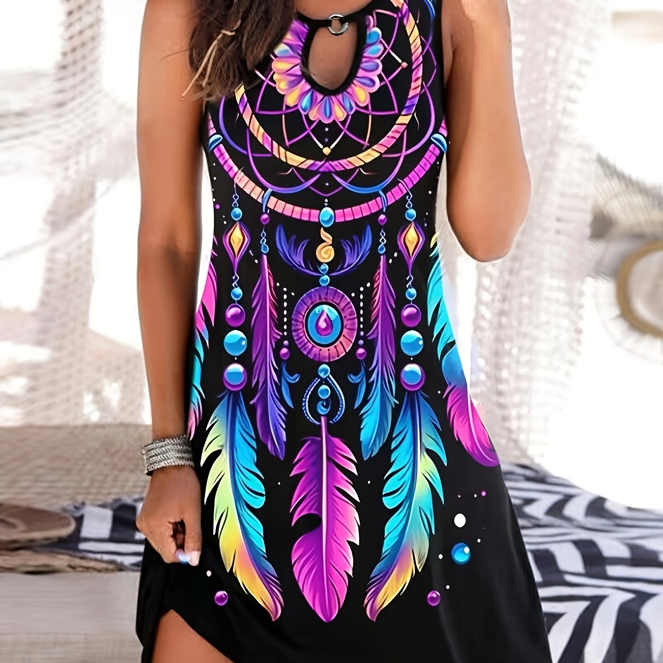 Image of Casual Sleeveless Dress With A Fashionable Round Neck, Metal Decoration, , And Print