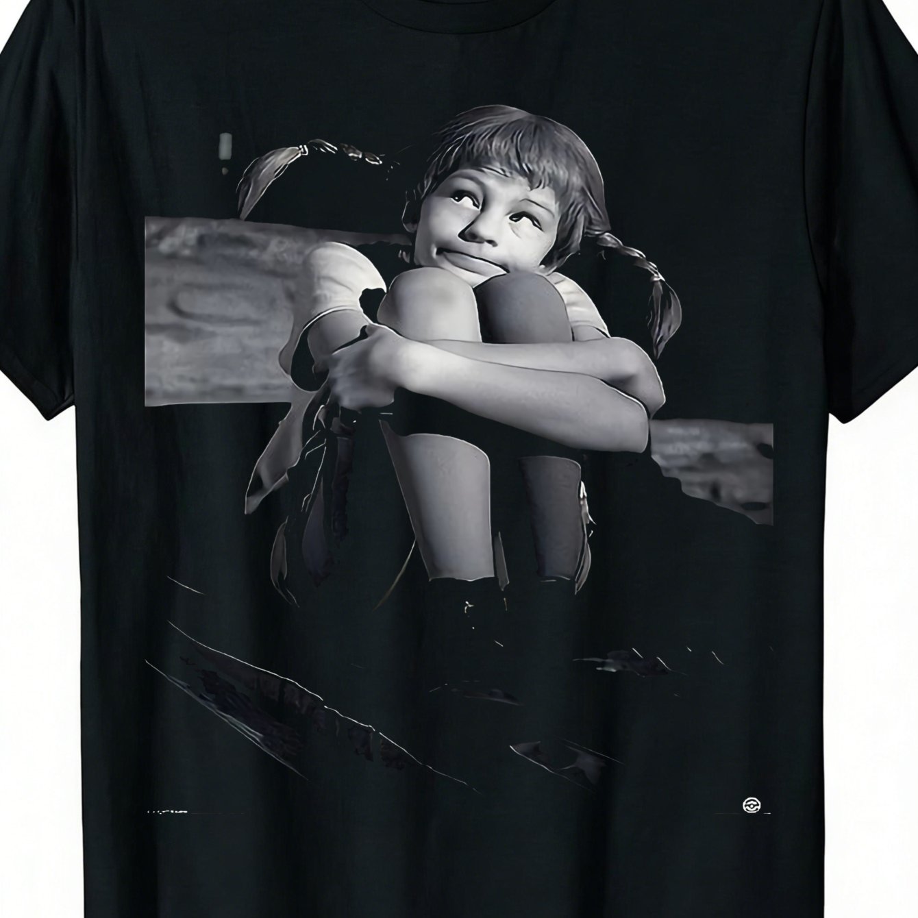 E-shop Unisex T-Shirt Klassischer Rundhalsausschnitt Schwarz | Puppengirl Print, Freizeitkleidung, , Geeignet für alle Jahreszeiten, Reguläre Passform,