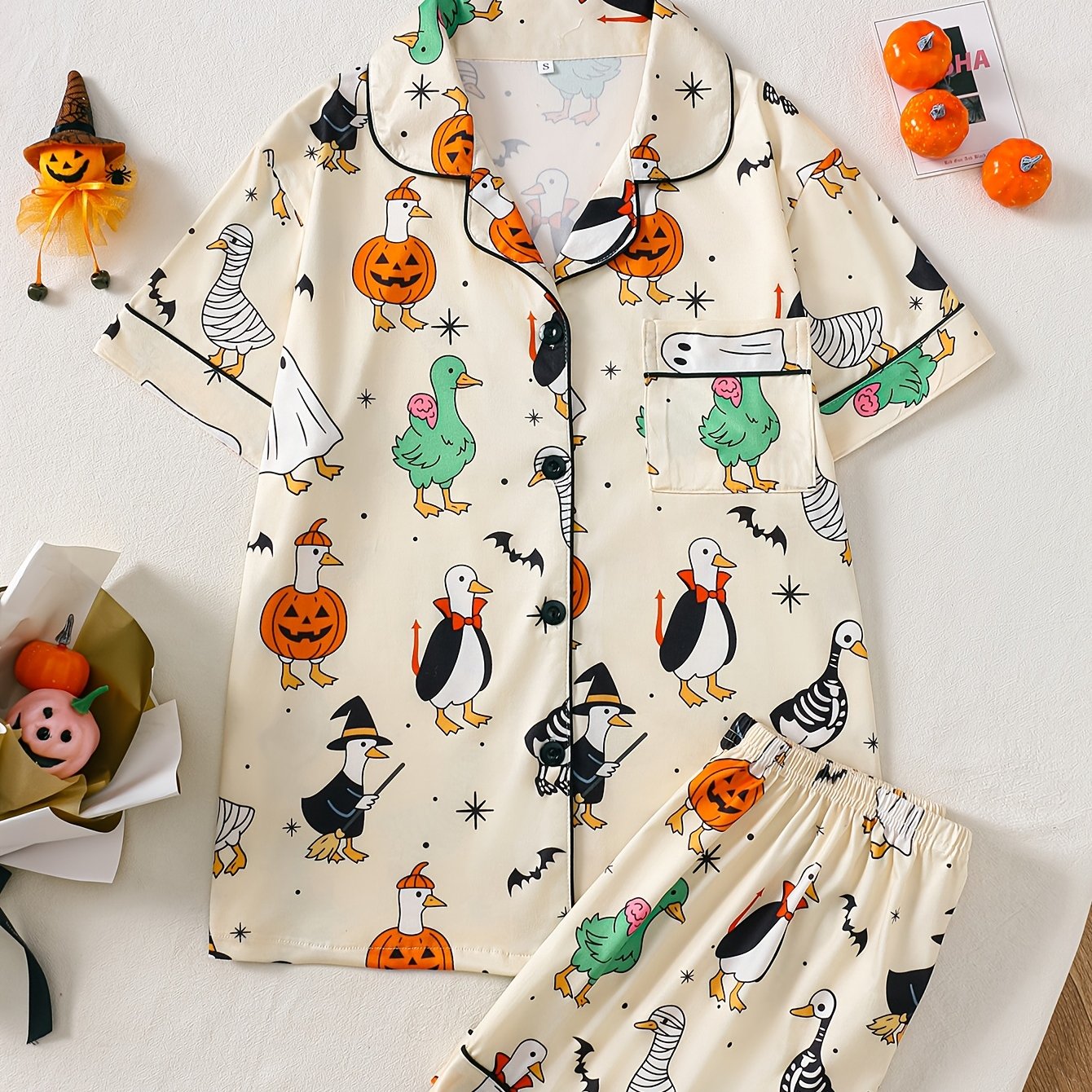 TEMU Women's Fun Halloween Pumpkin And Quirky Duck Print Short-sleeve Pajama Set, Lapel Button-up Short-sleeve Top + Shorts, -friendly Loungewear