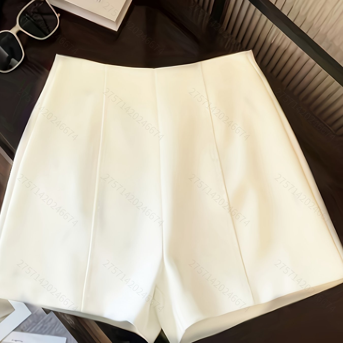 Image of Fashionable Easy High-waist Women'-short Shorts, Back Zipper Design, Suitable For Daily Commuting, Dates And Romantic Occasions