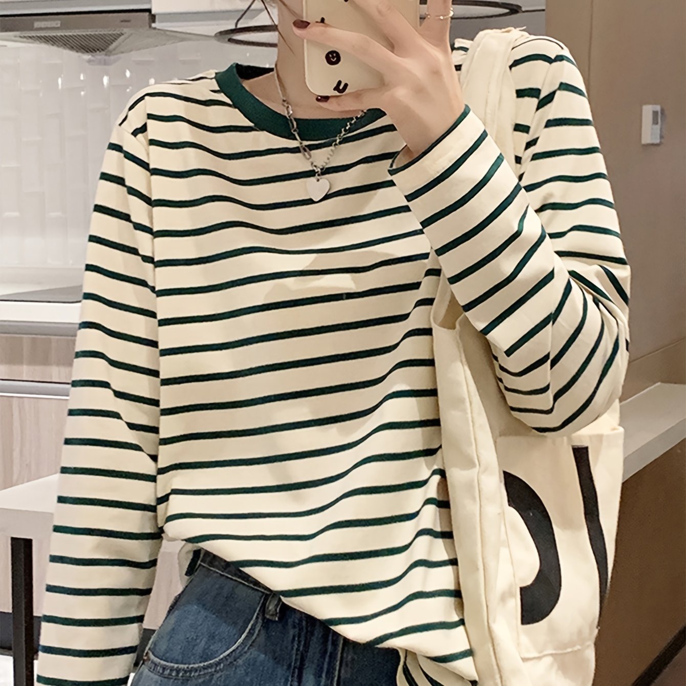 Image of Green Striped Long Sleeve T-shirt With Collar - Casual Round Neck Blouse, Asian Sizing 3301-2, Spring/autumn Wardrobe Essential, Machine Washable For Asian Sizing (for Complete Size Chart)