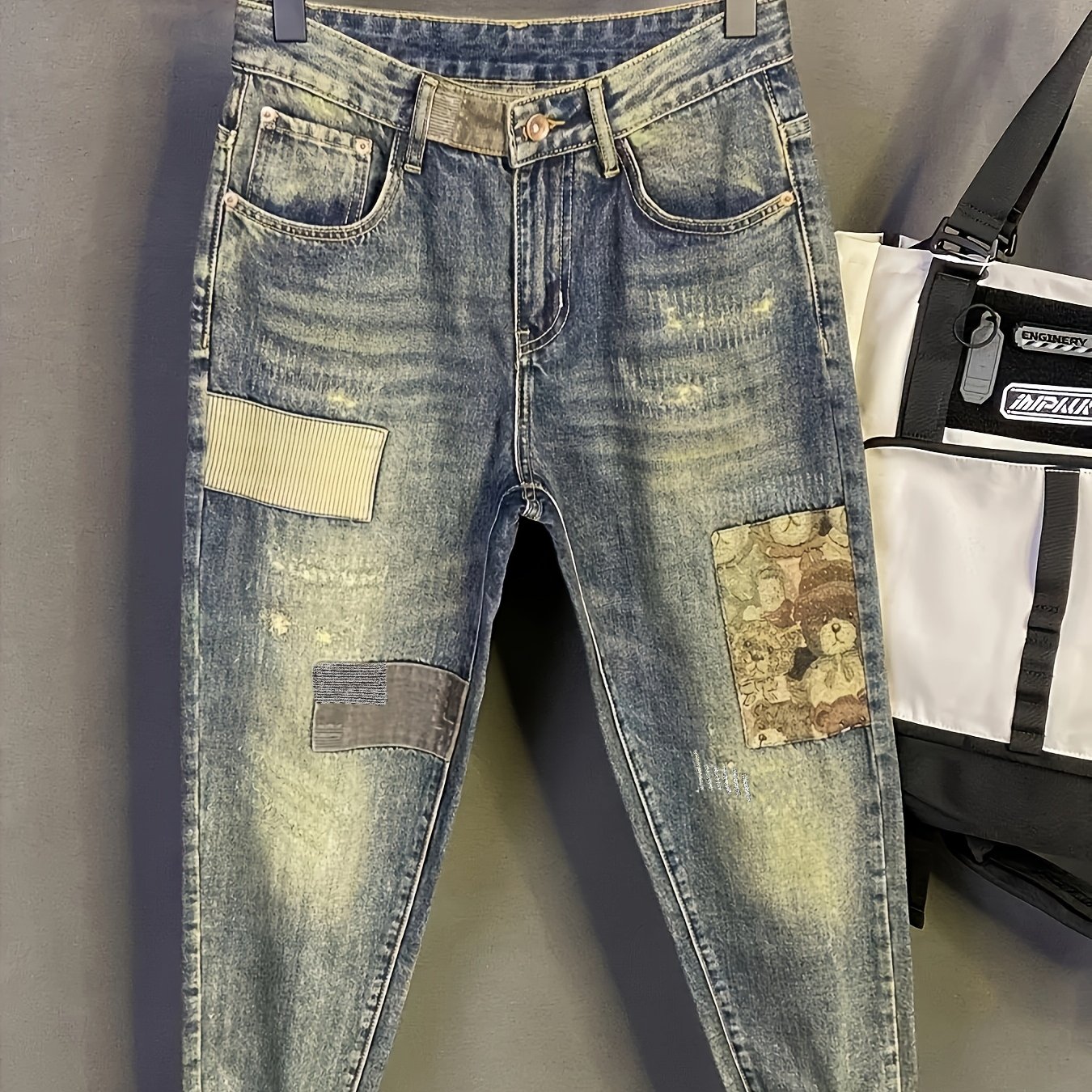 Geng Yuan Trendy Brand New Random Teddy Patch Embroidery Distressed Individual Denim Long Pants
