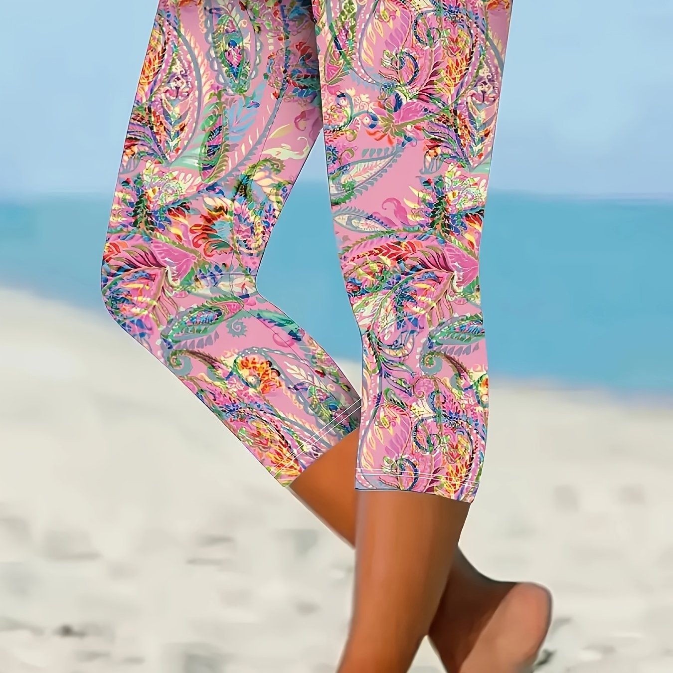 E-shop Stretch-Capri-Leggings für Damen mit Paisleymuster - Lebhaftes Blumenmuster, Bequem & Atmungsaktiv, für Freizeitkleidung oder Strandurlaub,