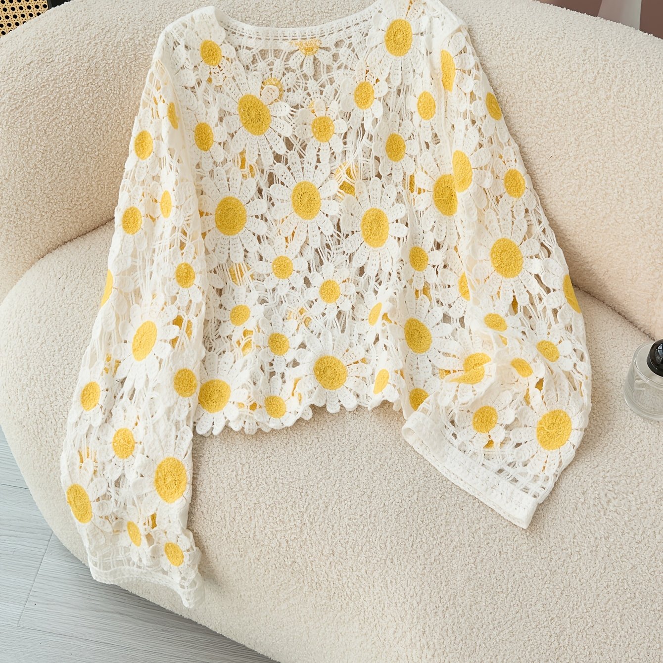 TEMU Spring And Autumn Women's Hollow Small Daisy Round Neck Long Sleeve Leisure Comfortable Pullover