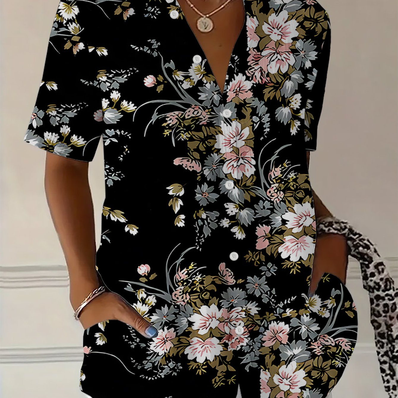 TEMU Women's Comfortable Loose-fit Printed Elegant Casual Fashion Short-sleeve Blouse, Black With Pink Floral Print, Versatile Daily Wear Temperament
