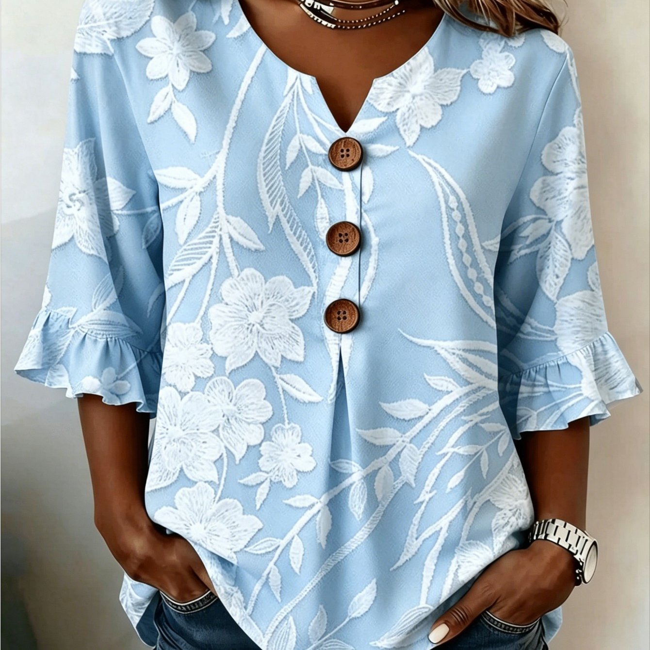 Image of Plus Size - Plus Size - Large Size Women's V-neck Button-style - White Flower Top, Suitable For Casual Summer Wear, Is For Mothers And Sisters