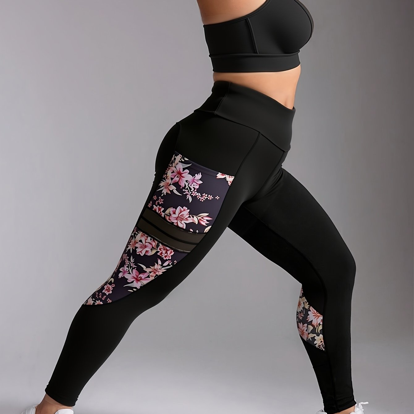 Image of Women's Casual Hip Lifting Fashion Tennis Baseball Print Mesh Yarn Yoga Pants