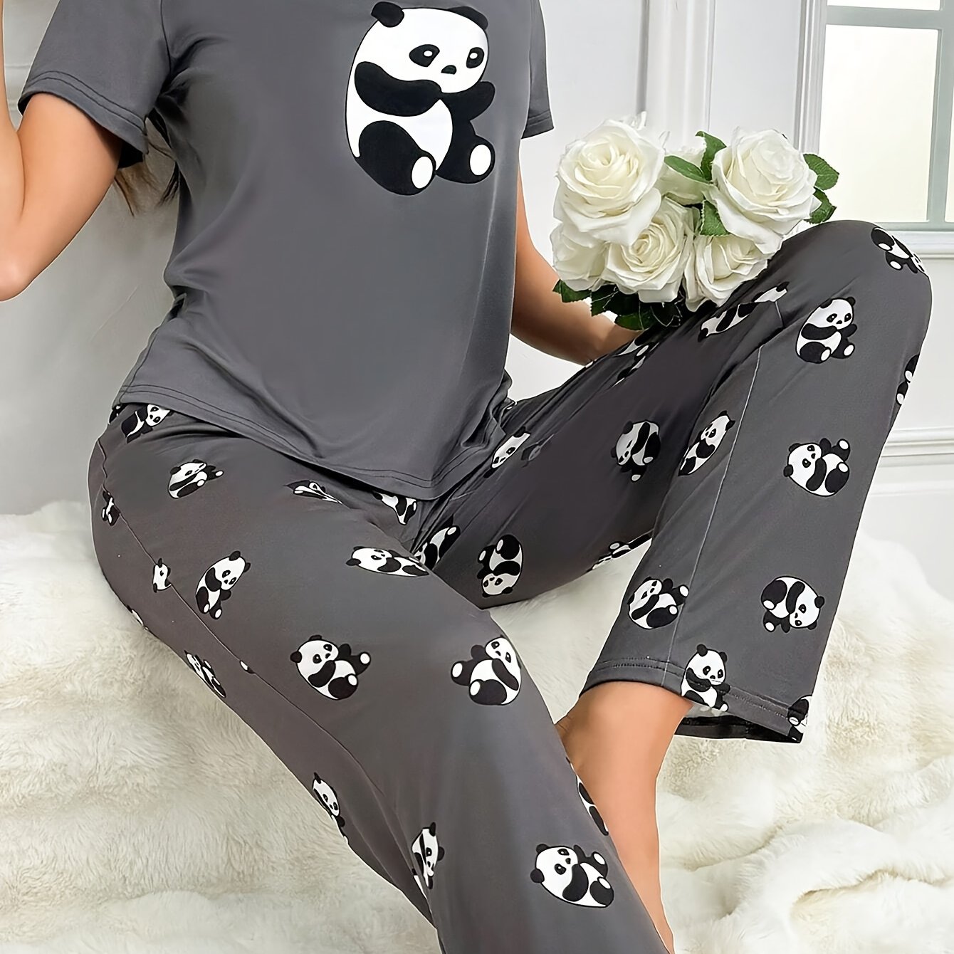 E-shop Pyjama-Set für Damen mit süßem Panda-Print, kurzärmliges Oberteil und Hose mit Rundhalsausschnitt, bequeme, entspannte Passform