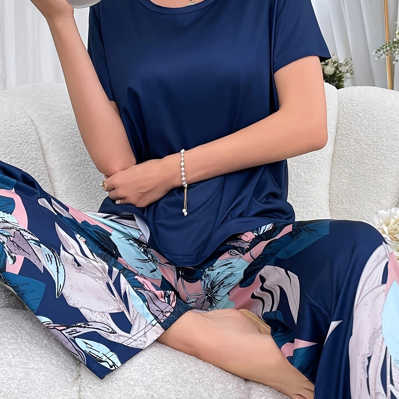 E-shop Damen Bequemer Rundhals-Pyjama mit Blumenmuster, Lockerer Freizeit-Loungewear