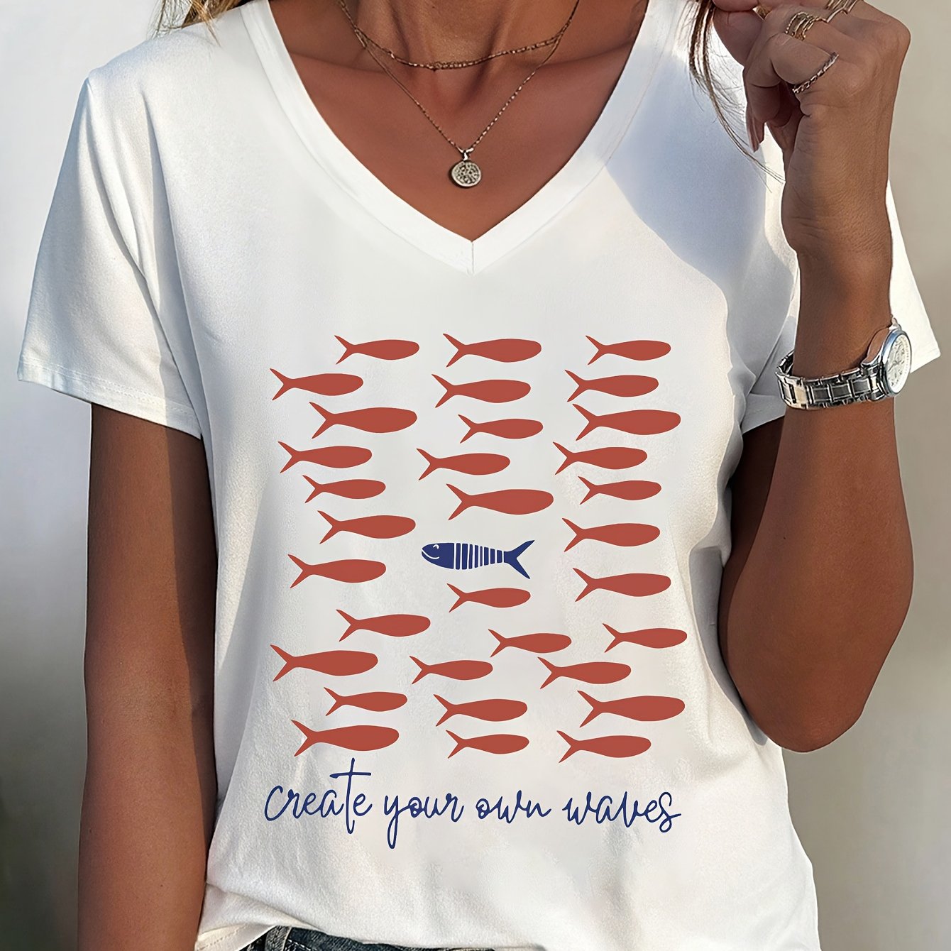 TEMU T-shirt casual da donna 2026, , facile da indossare, maniche corte, stampa a tema pesce, scollo a V individualizzato