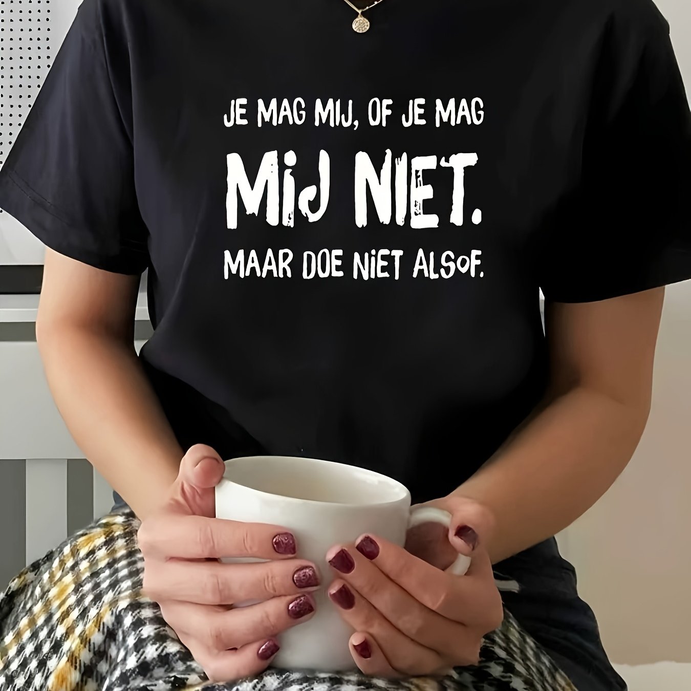 TEMU Women's Dutch Slogan T-shirt " Mij" (or " Mij Niet") - Round Neck Short Sleeve Top With Dutch Lettering Print, Soft Medium-stretch Fabric