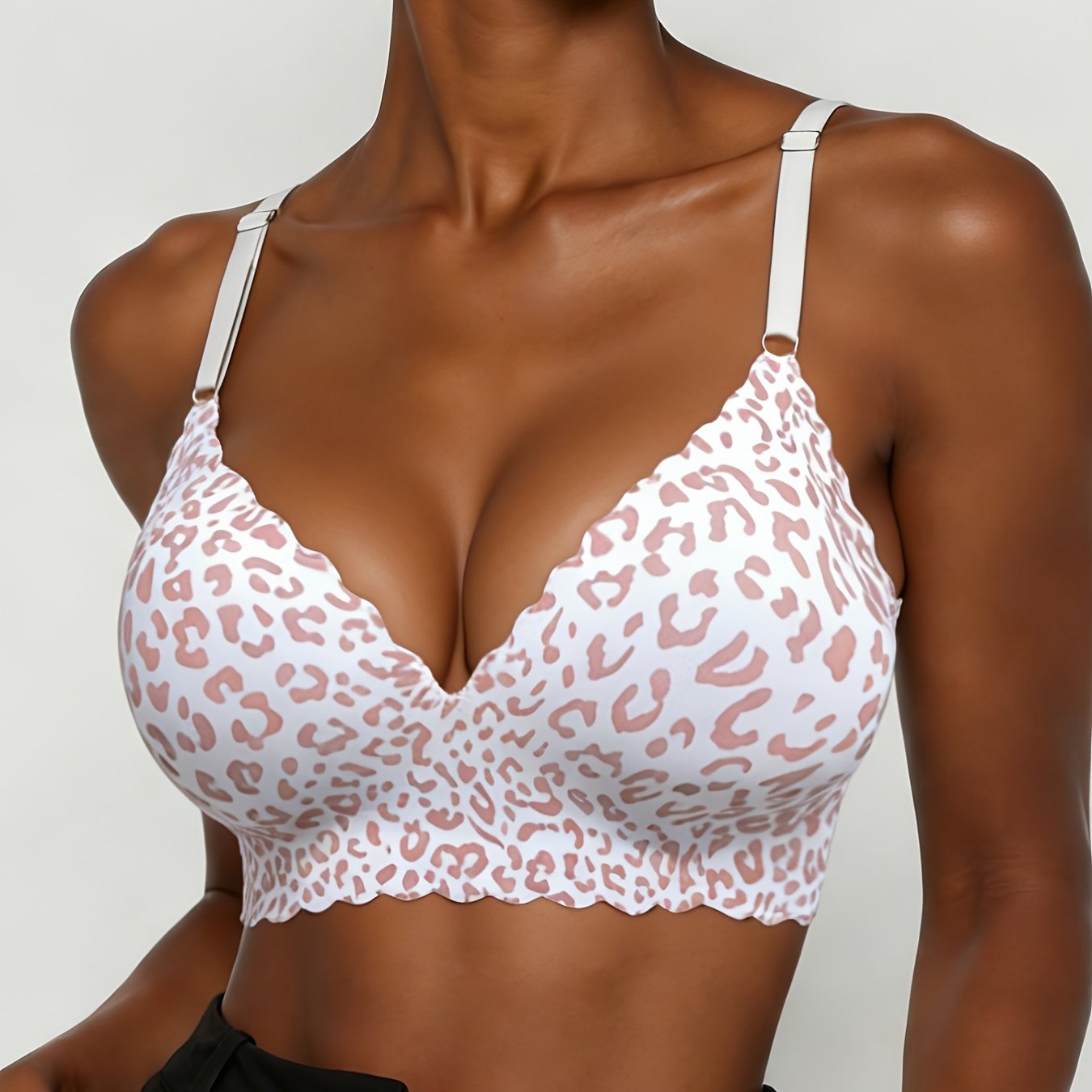 Image of Leopard Print Seamless Naked Feel Breathable Wireless Bra For Women, Chest Pad Removable Shoulder Strap Adjustable Breathable Soft V-neck Yoga Running Sports Bra, Wear