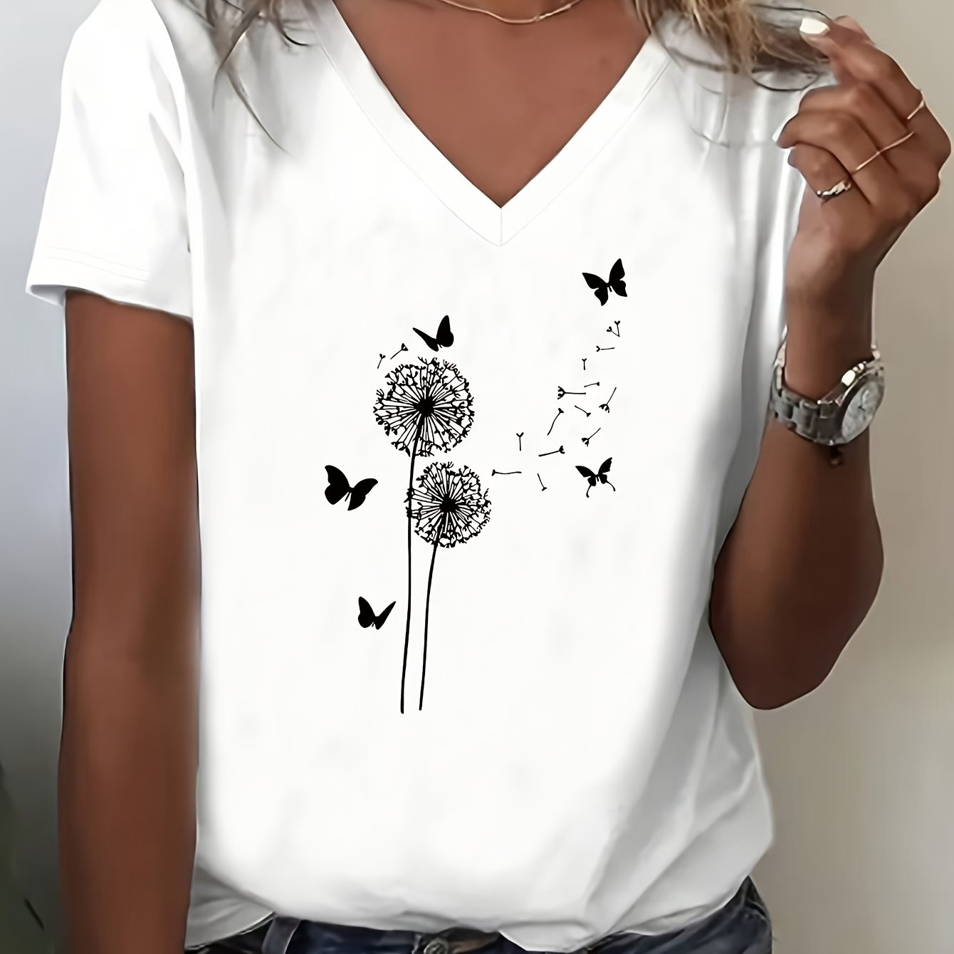 Dandelion Patterned Printed T-shirt, V-neck Pullover, Casual And Stylish Women's Top For Spring And Summer