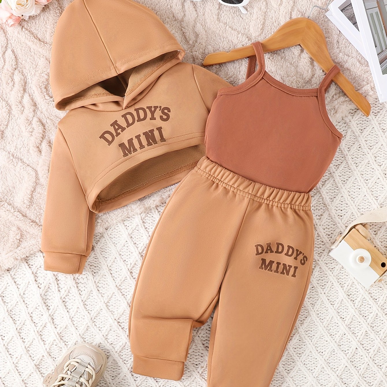 TEMU 3pcs Baby's Trendy "daddy's Mini" Print Cropped Hoodie + Cami Top + Casual Pants, Toddler & Infant Girl's Clothing Outdoor Set For Fall Winter, Outdoor Cloth, Perfect For Outdoor