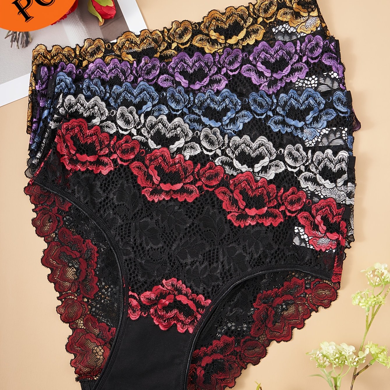 Image of A Set Of ' Panties In Contrasting Colors, Elegant And Comfortable