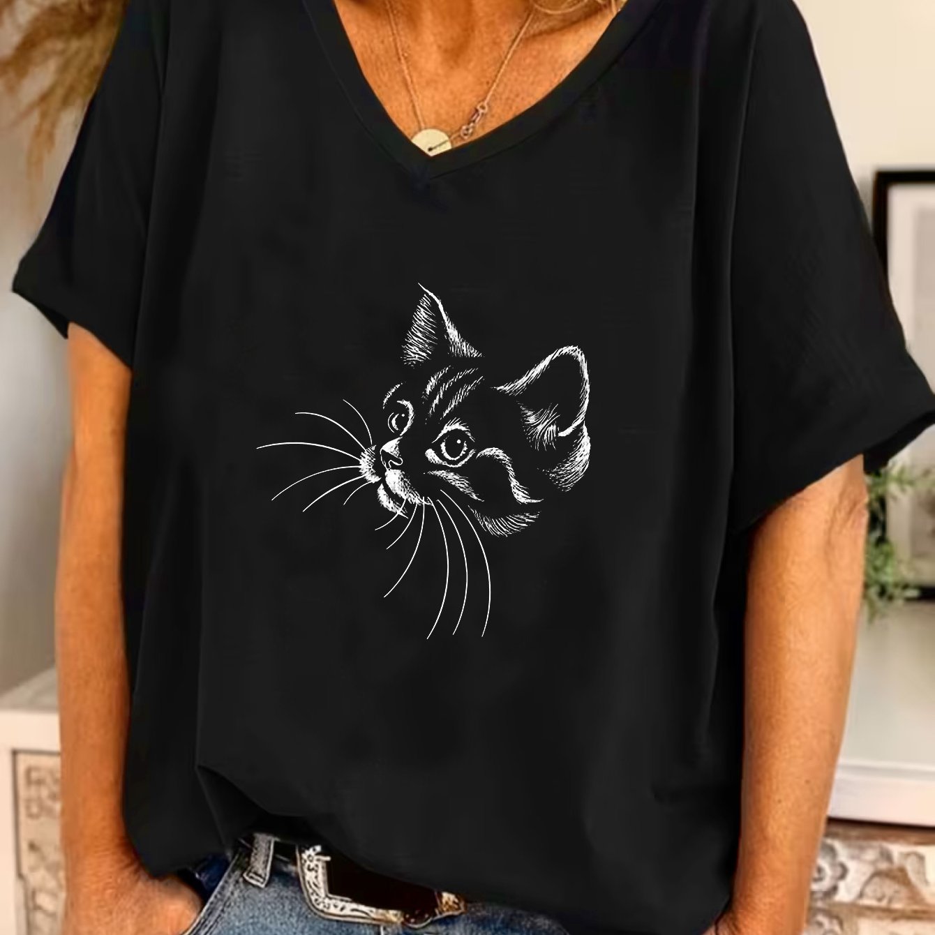 TEMU Plus Size, Plus Size Women's Batwing Sleeve V-neck T-shirt With Cat Print - Loose-fit Short Sleeve Blouse Top, Opaque Batwing Suitable For Daily