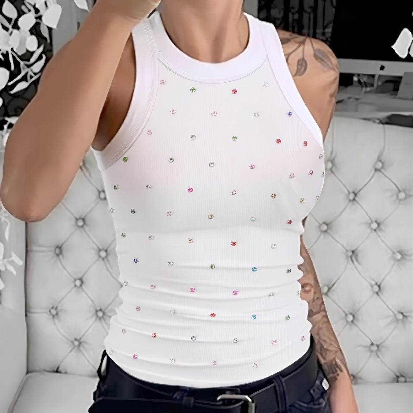 Women's Fashion Solid Color Beaded Round Neck Vest