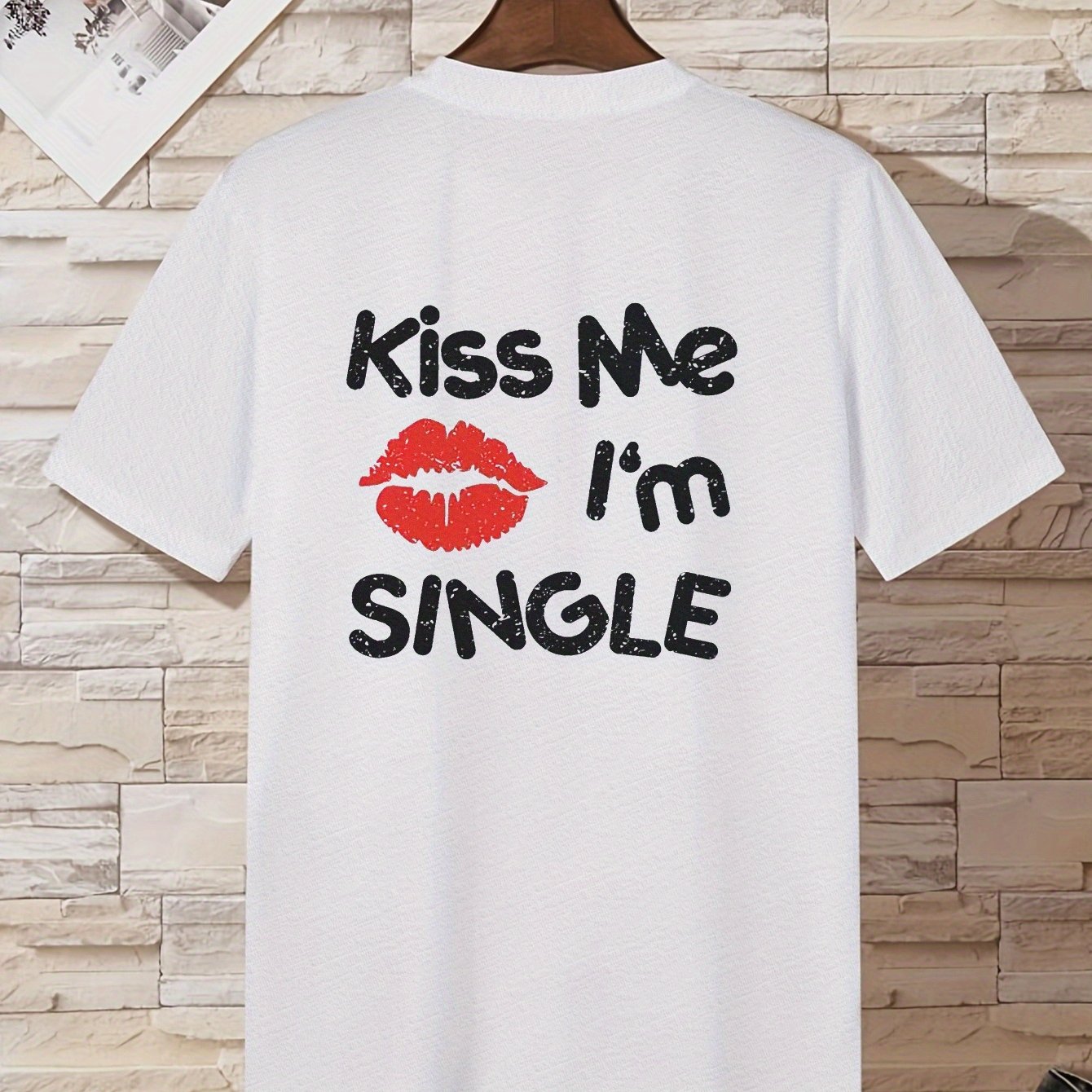 TEMU Men's " I'm Single" T-shirt - Funny Casual Short Sleeve Tee With Red Lips & Lips Print, Non-see-through Summer Shirt For Bachelor Parties,