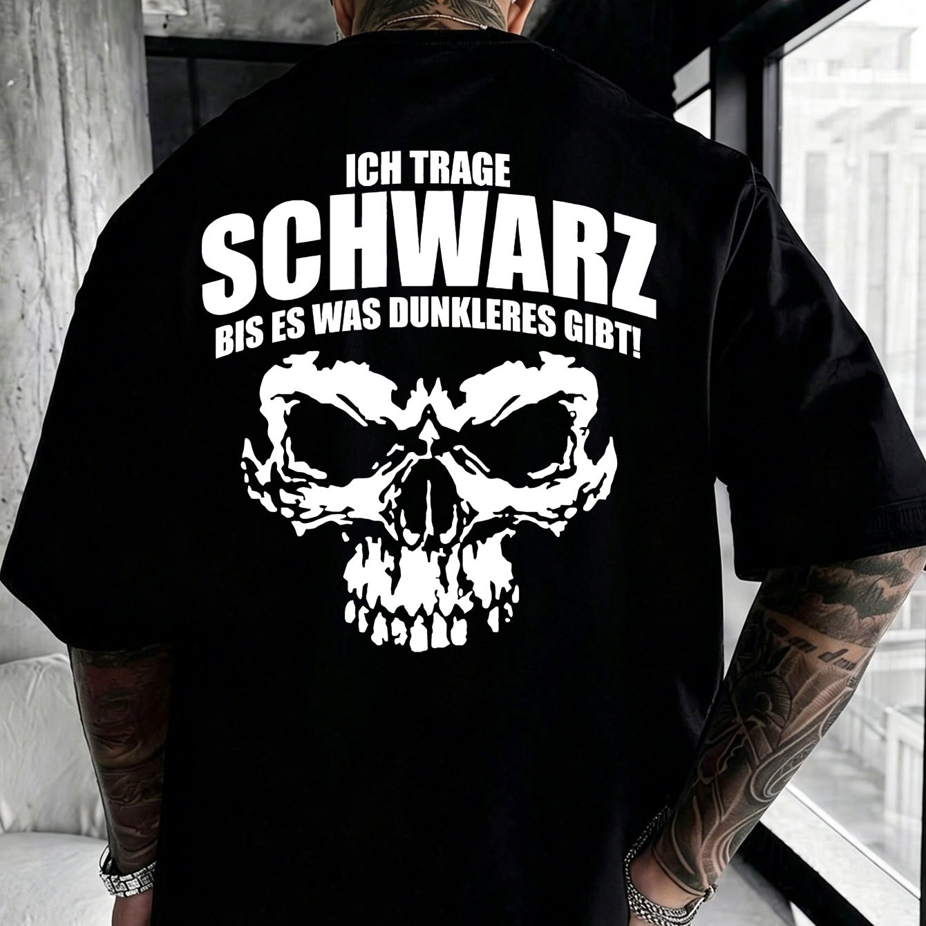 Image of New Style Back Print Unique Printed T-shirt By Yaoyao | Gothic Men's T-shirt With German Text, Skull Graphic, Heavy Metal, Slogan "i Something " | Casual T-shirt With Crew Neck And Short Sleeves