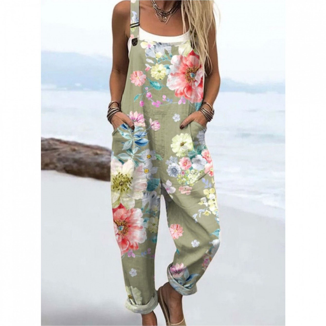 Image of Plus Size - Plus Size - Plus-size Women's Casual Printed Overalls, Beautiful / Lightweight Women's Overalls For Spring, Summer, Autumn, And Winter, Loose-fitting And Flattering, Versatile Casual Pants
