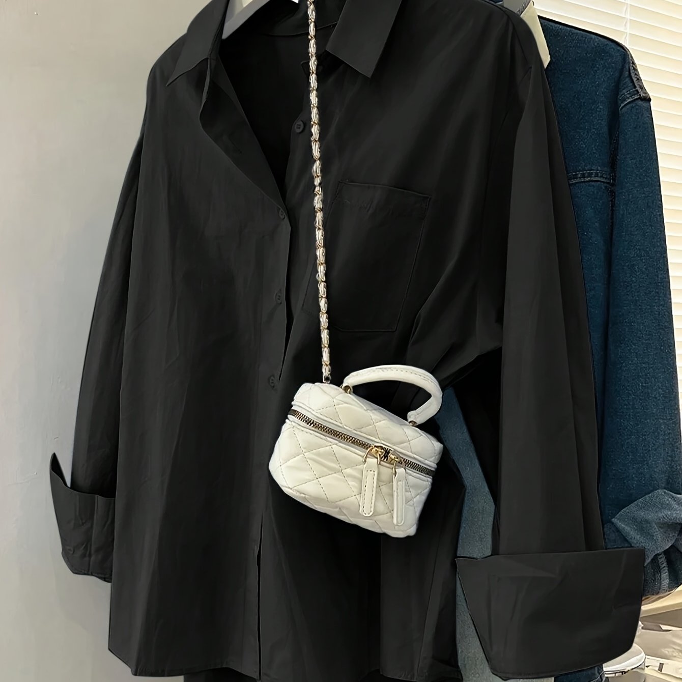 E-shop Damen Langarmshirt mit einzelner Tasche, lockere Passform, Herbst
