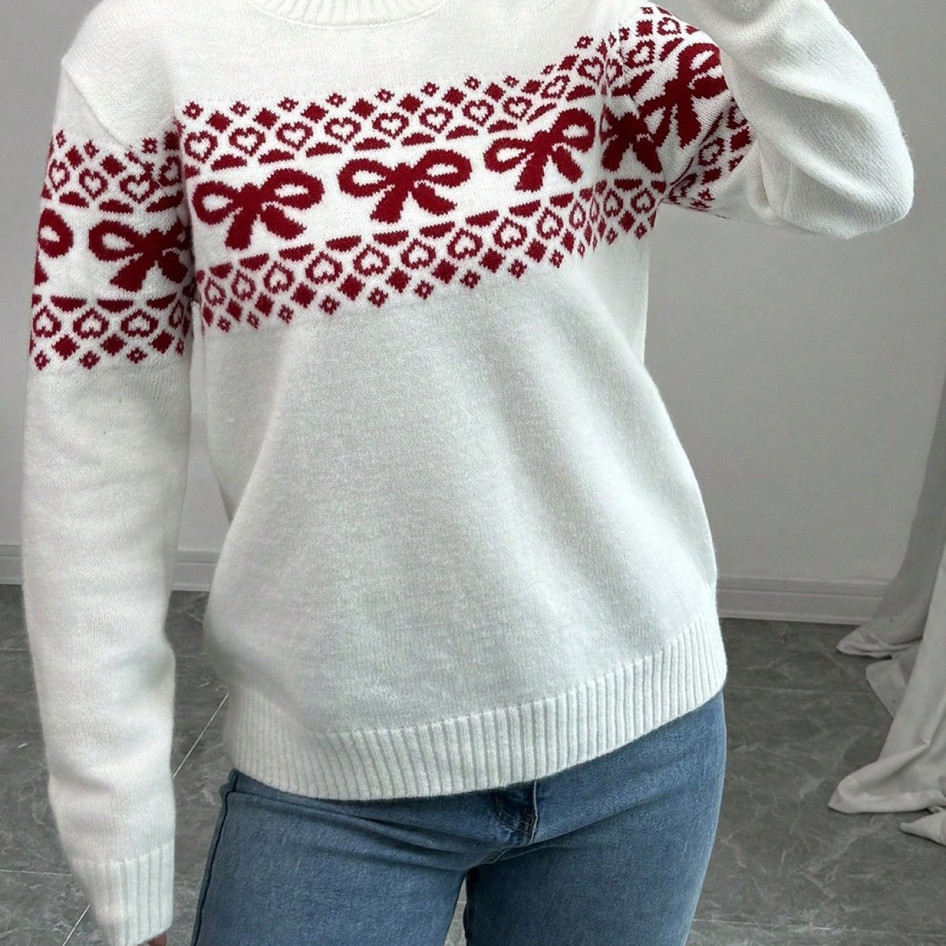 Qd0817128 Ling 's Directional Round-neck Sweater With Bow Decoration, A Easy And Stylish Casual Pullover For Autumn And Winter Outfits