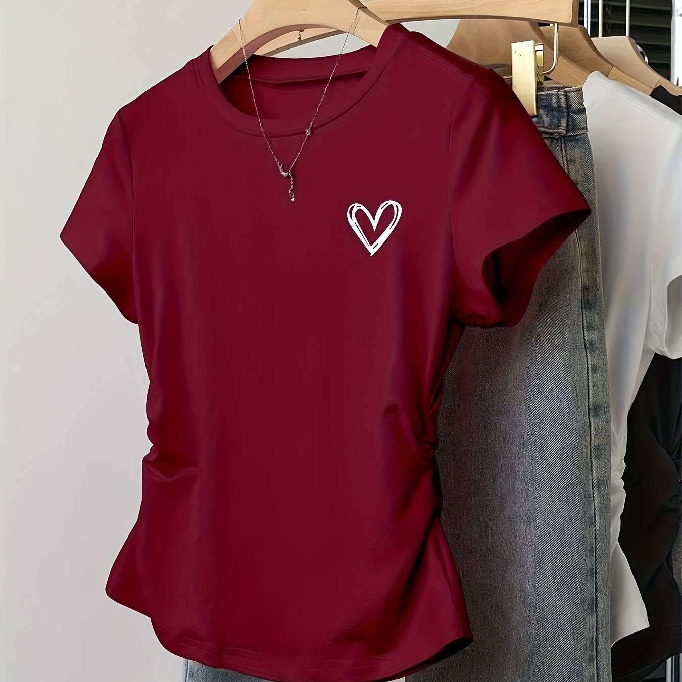 E-shop Modische Damenmode, Taillenformender Slim- Herzprint