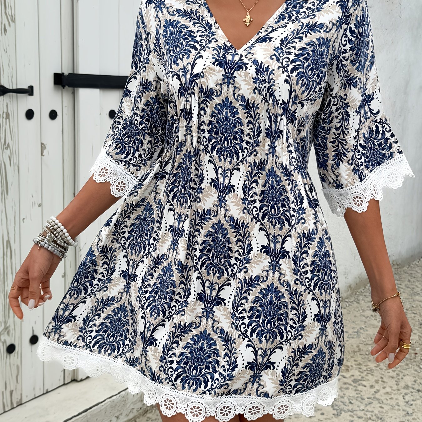 Image of New Fashionable Elegant Deep V Plant Print Lace Trim Women's Dress