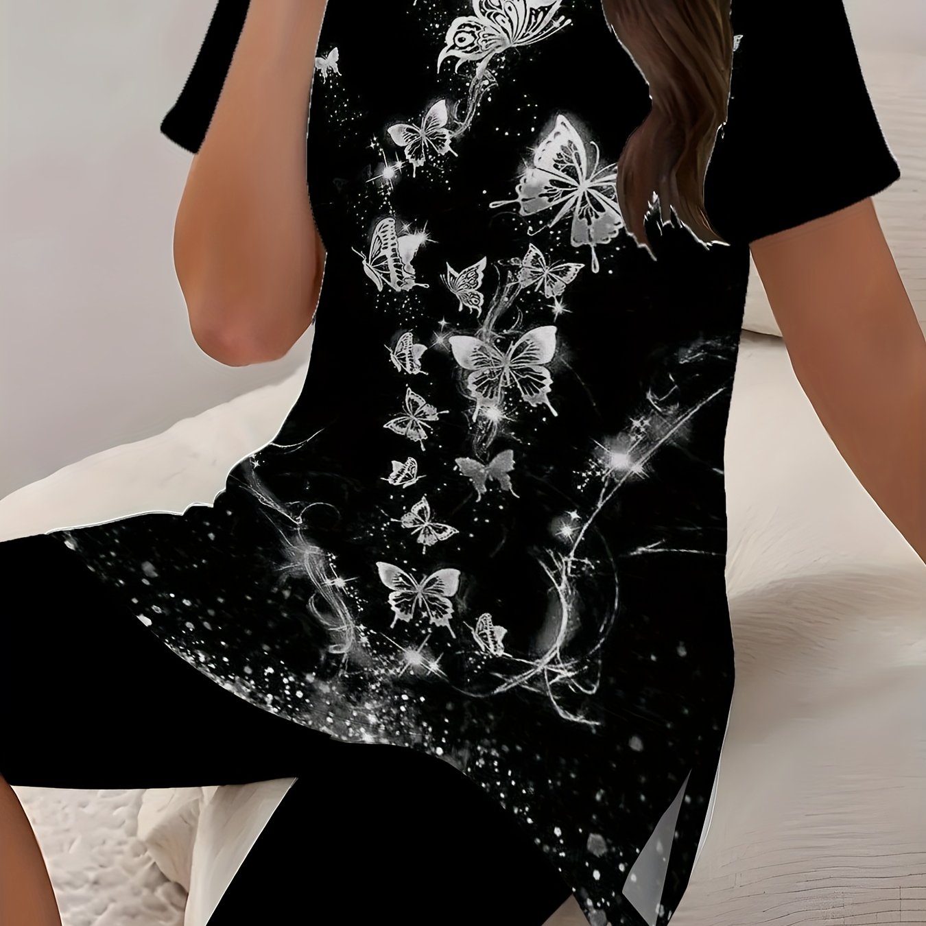 TEMU Damendress Plus Size Kurzarm Rundhals-Schlitztop mit Slim-Fit-Shorts Set, Silberne Schmetterlings-Glitzerdruck und Pailletten-Dekor, Modisches
