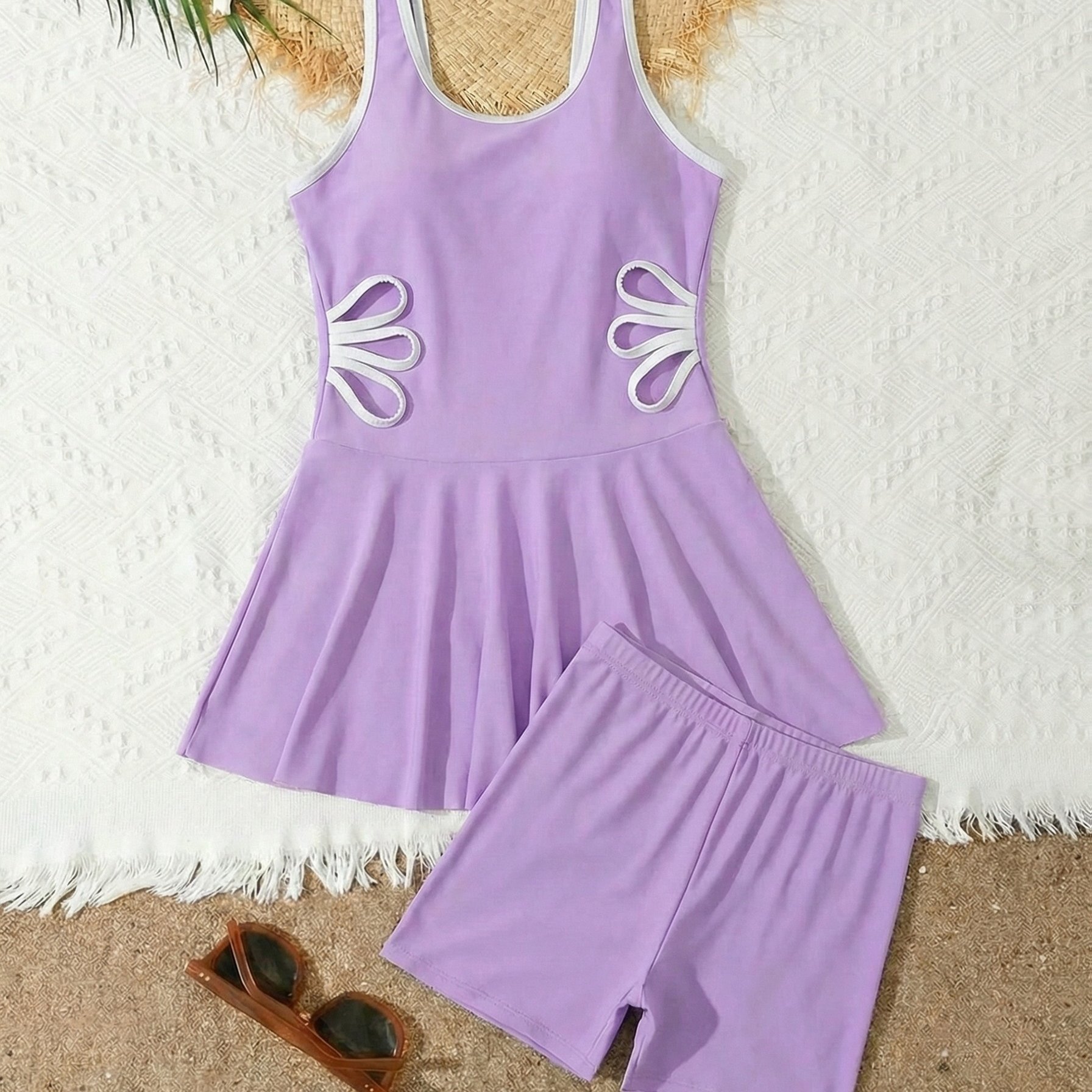 Image of Very Individual Hollow Solid-colored Girls' Swimsuit Vest ' Swimsuit And Shorts 2pcs Set, Perfect For Beach Vacations Swimming Pool