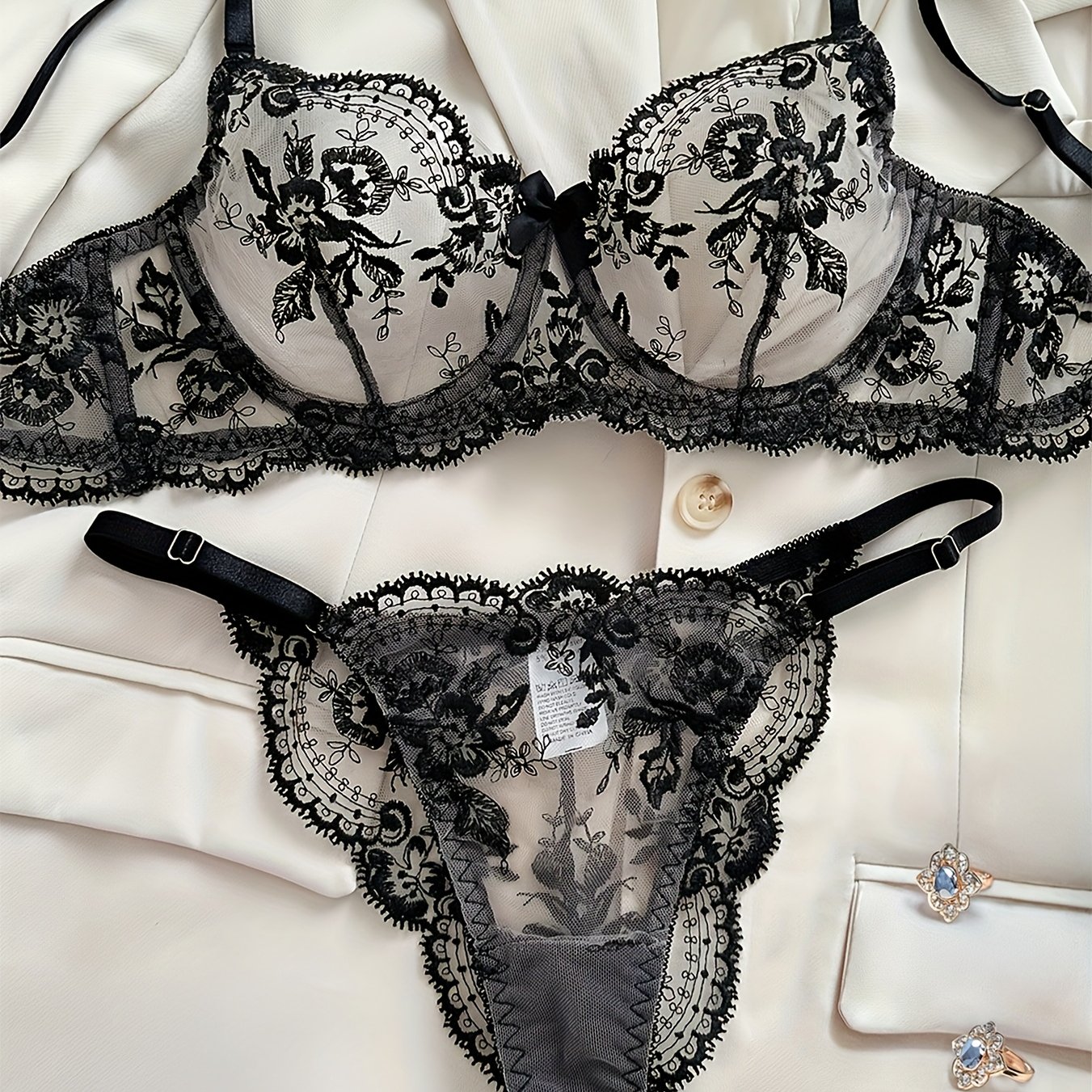 Image of Women's Lingerie Set, Women's Underwear 2pcs Court Style Embroidered Sheer, Breathable And Comfortable, Fashion Lingerie Set