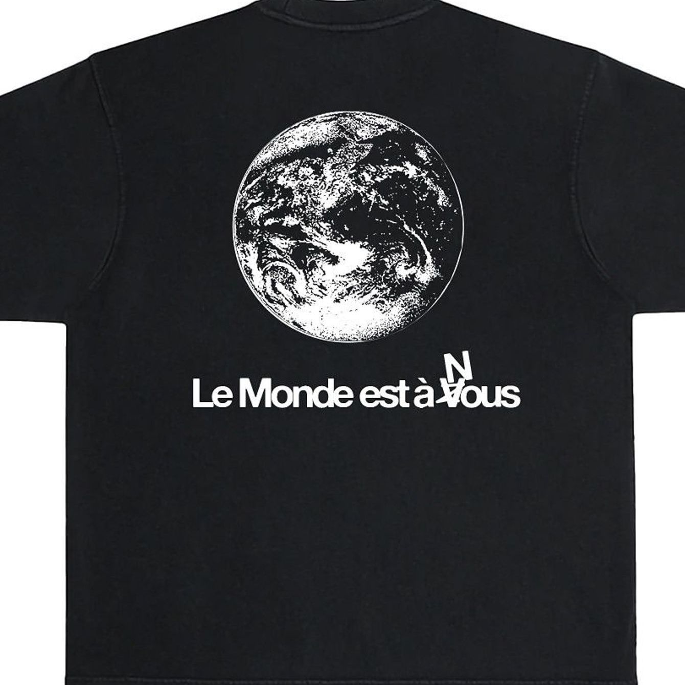 Image of Movie Tees Short-sleeved Shirt | Crew Neck, , Geometric-pattern, Stretch Fabric, Regular Fit, Perfect For Men