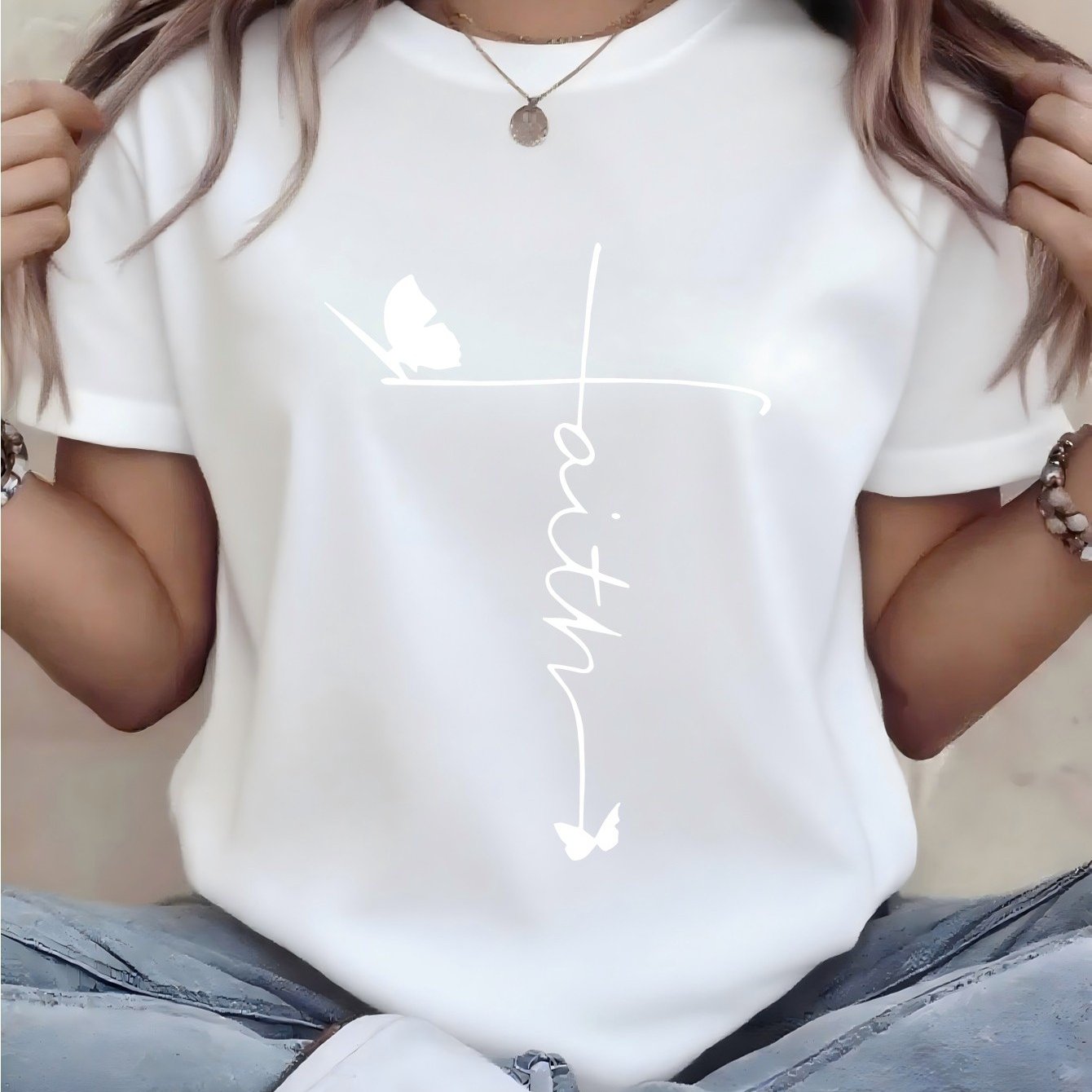 Image of Plus Size - Plus Size - Oversized T-shirt - Women's Graphic Tee - Relaxed Short-sleeve Round-neck Top, Machine Washable For , Casual Attire; Relaxed Fit; Long-lasting Print, Ideal For Holiday Presents