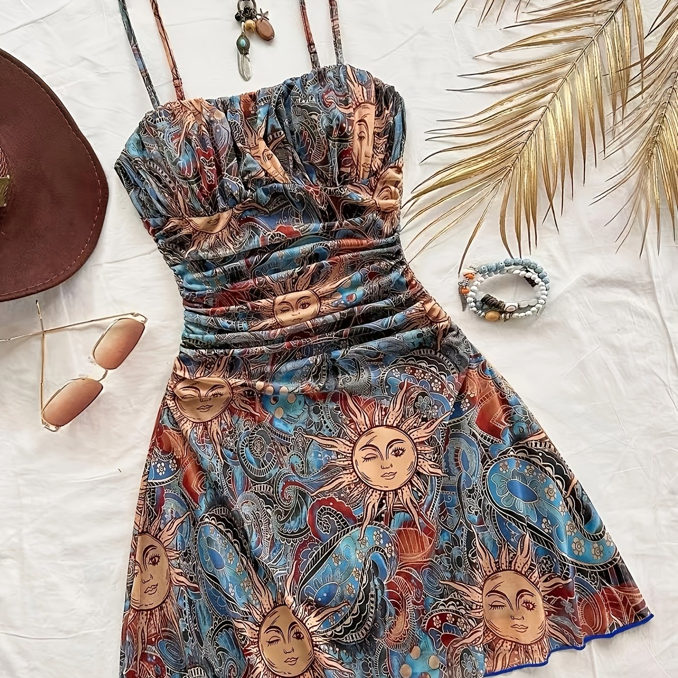TEMU Vestido de Mujer /Verano 2026, Estampado Vintage de Sol, Cintura Plisada, Falda con Tirantes , Outfit de Playa y Vacaciones, Estilo de , Vestido