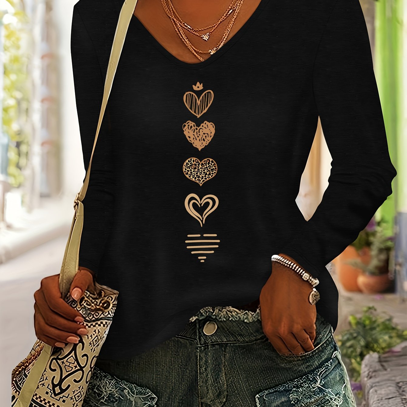 TEMU Women's Autumn/winter Casual Fashion Soft And Comfortable Colored V-neck Long Sleeve T-shirt With Heart-shaped Pattern Print