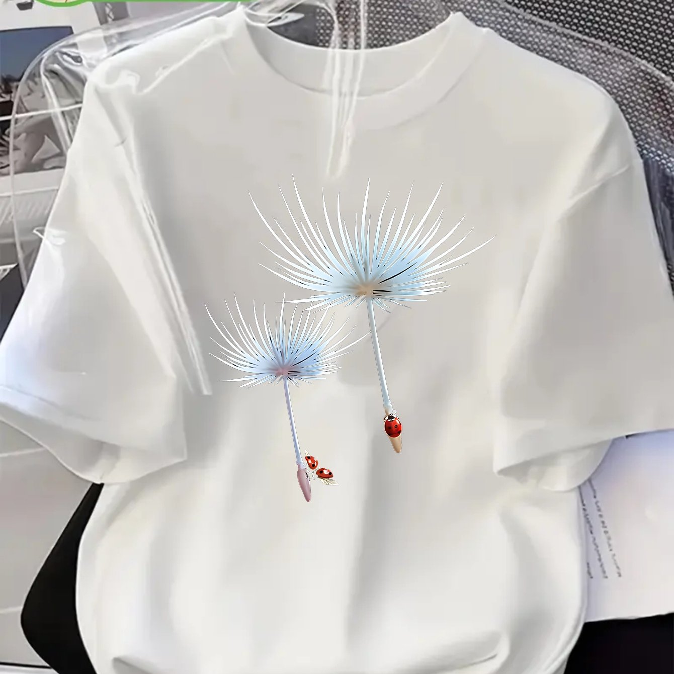 Image of Plus Size - Plus-size Women's Insect Dandelion Round Neck Short Sleeve Top T-shirt High-quality Women's Clothing