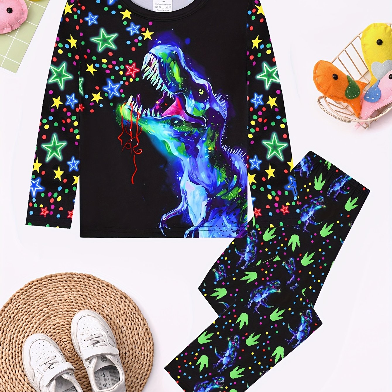 Image of 1 Set Of Fashion Suit Digital Printing Dinosaur Spitting Stars Through 1615 Flame Retardant Test Skin-friendly Soft Comfortable